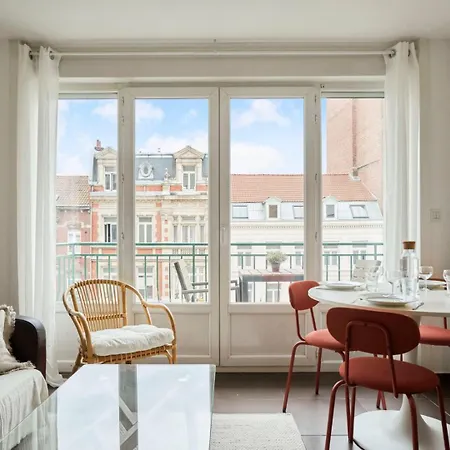 Hypercentre Two Bedrooms 70m2 *