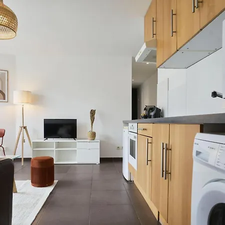 아파트 Hypercentre Two Bedrooms 70m2 With Parking
