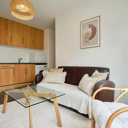 아파트 Hypercentre Two Bedrooms 70m2 With Parking