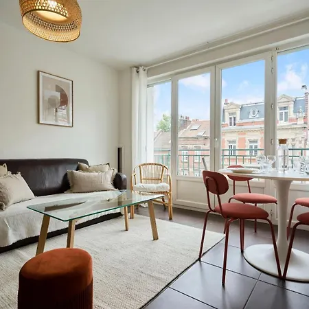 아파트 Hypercentre Two Bedrooms 70m2 With Parking